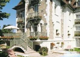 Villa Augeval Hotel de charme & Spa