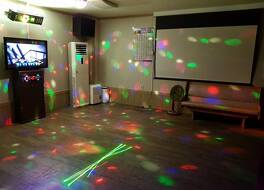 タニャン ソベサンマル 写真