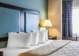 クオリティ  イン ゲールズバーグ ニア US ハイウェイ 34 アンド I-74 写真