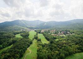 Killington Mountain Lodge, Tapestry Collection by Hilton 写真