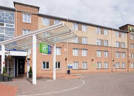 ホリデイ イン エクスプレス カーディフ ベイ バイ IHG