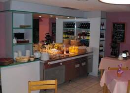 ホテル イン デザイン モンルソン 写真