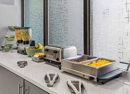 スリープ イン & スイーツ オーク グローブ 写真