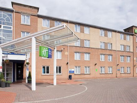 ホリデイ イン エクスプレス カーディフ ベイ バイ IHG 写真