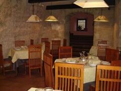 ホテル レオノル デ アキタニア 写真