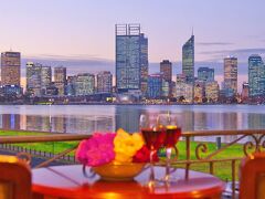 ザ ペニンシュラ リバーサイド サービスド アパートメンツ 写真