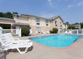 ラマダ バイ ウィンダム テルシティ 写真