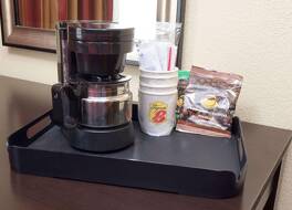 スーパー 8 バイ ウィンダム シカゴ ノースレイク オヘア サウス 写真