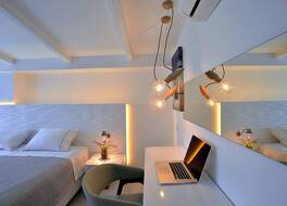 トリップ バイ ウィンダム コルフ ダッシア 写真