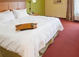 Spark by Hilton Bardstown 写真