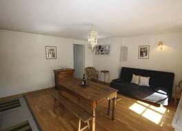 アパートメンツ デュ クロ ヴォラン 写真