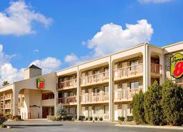 スーパー 8 バイ ウィンダム ハーミテイジ ナッシュビル