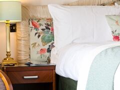 The Lovat, Loch Ness 写真