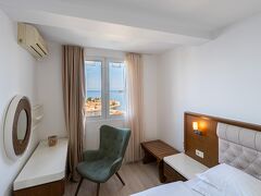 Hotel Adrovic 写真