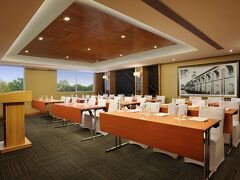 ダブルツリー スイーツ バイ ヒルトン ベンガルール アウター リング ロード 写真