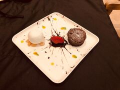 ネスタ ホテル サイゴン 写真