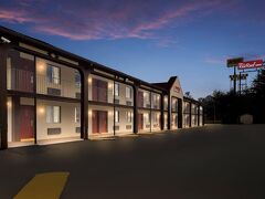 レッド ルーフ イン クロスビル 写真