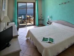 ホテル カステル ドルシノ 写真