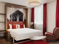 アダジオ ラ デファンス クルブヴォア 写真