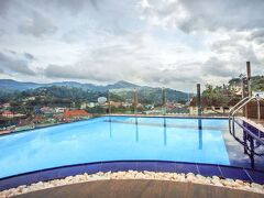 セバナ シティ ホテル キャンディ 写真