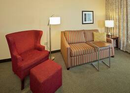 ハンプトン イン&スイーツ ナッシュヴィル グリーン ヒルズ 写真