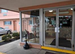 スカイラーク モーテル 写真