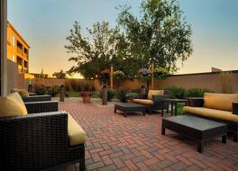 Courtyard by Marriott Champaign 写真