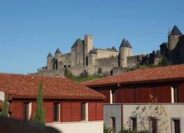 アドニス カルカソンヌ