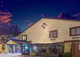 スーパー 8 バイ ウィンダム シャンペーン