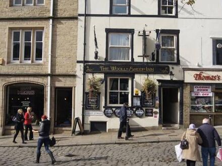 ザ ウーリー シープ イン 写真