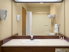 ハワード ジョンソン バイ ウィンダム レブンワース 写真