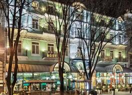 フラポーリホテル 写真