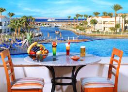 ピックアルバトロス ダナ ビーチ リゾート 写真