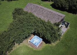 クリークウォーク イン アンド キャビンズ 写真