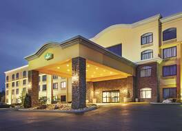 ラ キンタ イン & スイーツ バイ ウィンダム セバービル / コダック