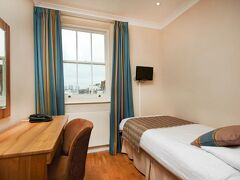 ロイヤル イーグル ホテル 写真