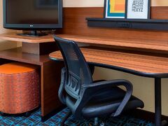 フェアフィールド イン & スイーツ ゲイルズバーグ 写真