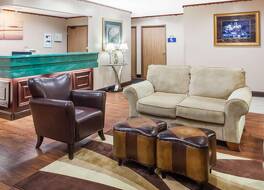 デイズ イン バイ ウィンダム ダイアーズバーグ 写真