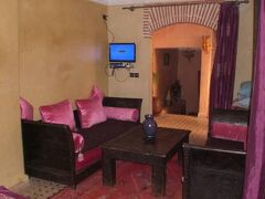 リヤド ヒバ 写真