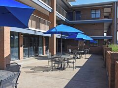 デイズ イン バイ ウィンダム レバノン 写真