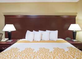 デイズ イン by ウィンダム パデューカ I-24 エグジット 4