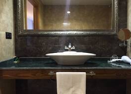 Neba Royal Hotel 写真