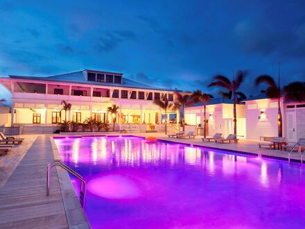 マホガニー ベイ リゾート&ビーチ クラブ キュリオ コレクション バイ ヒルトン 写真