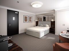 ストランド パレス 写真