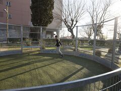 オーセンティック ラグジュアリー ルームス 写真