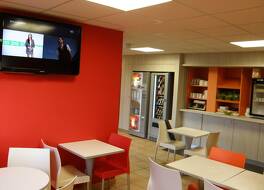 ホテル プルミエール クラッセ ペルピニャン アエロポール 写真