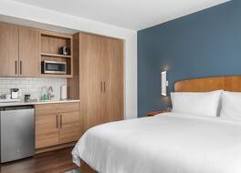 Element Knoxville West 写真