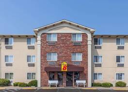 Super 8 By Wyndham Irving Dfw Airport/South