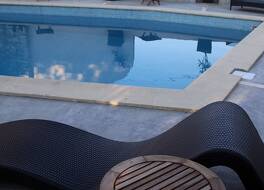 Logis Auberge de Tavel