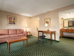 ハンプトン イン & スイーツ ウィリアムズバーグ セントラル 写真